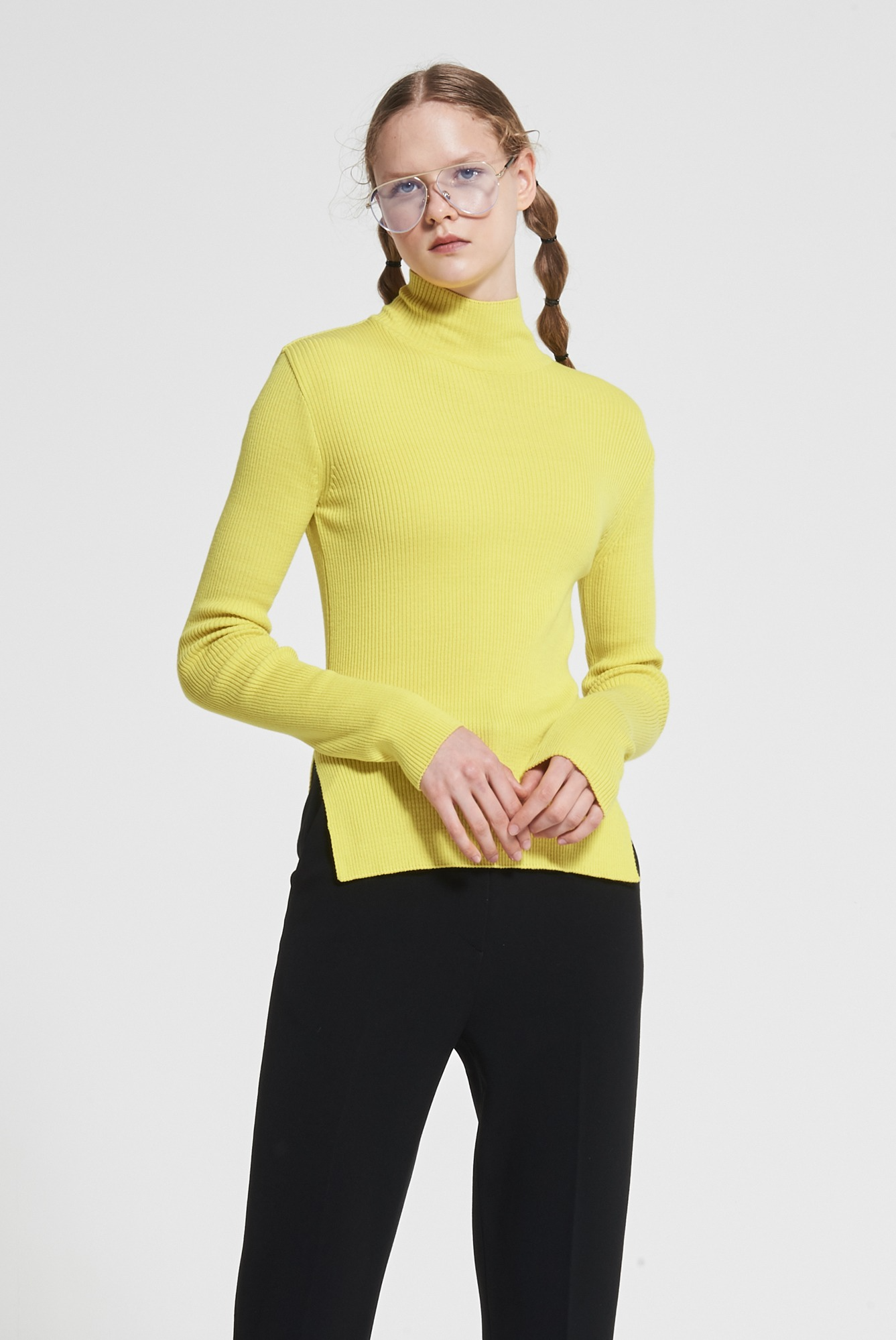 Fitted Slit Wool Knit Top Lime WBAFNT002YG